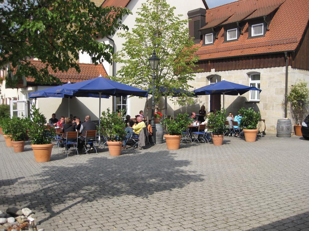 Landgasthof Und Hotel Weisser Lowe Eckental Kültér fotó